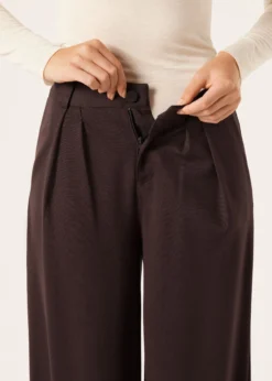 Pantaloni con Pieghe