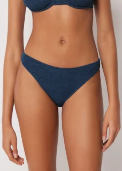 Slip Costume Crinkle Waves